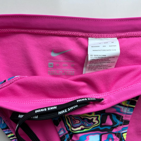 Nike pink multicolor training bikini bottom XS NWOT - Picture 2 of 3